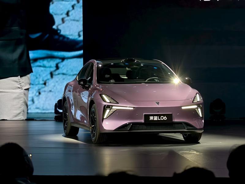 深蓝L06正式亮相 标配激光雷达3nm车规级座舱芯片(图1)