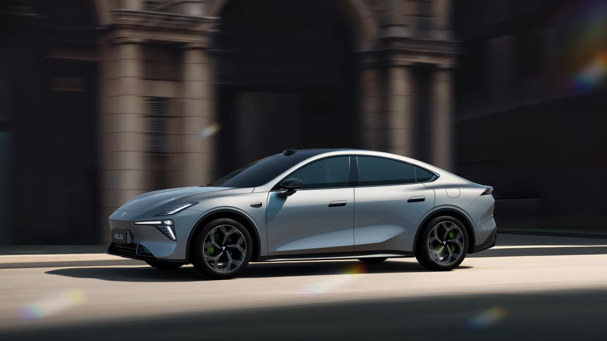 深蓝L06首发：磁流变悬架+3纳米车规级座舱芯片+端到端智能算法(图5)