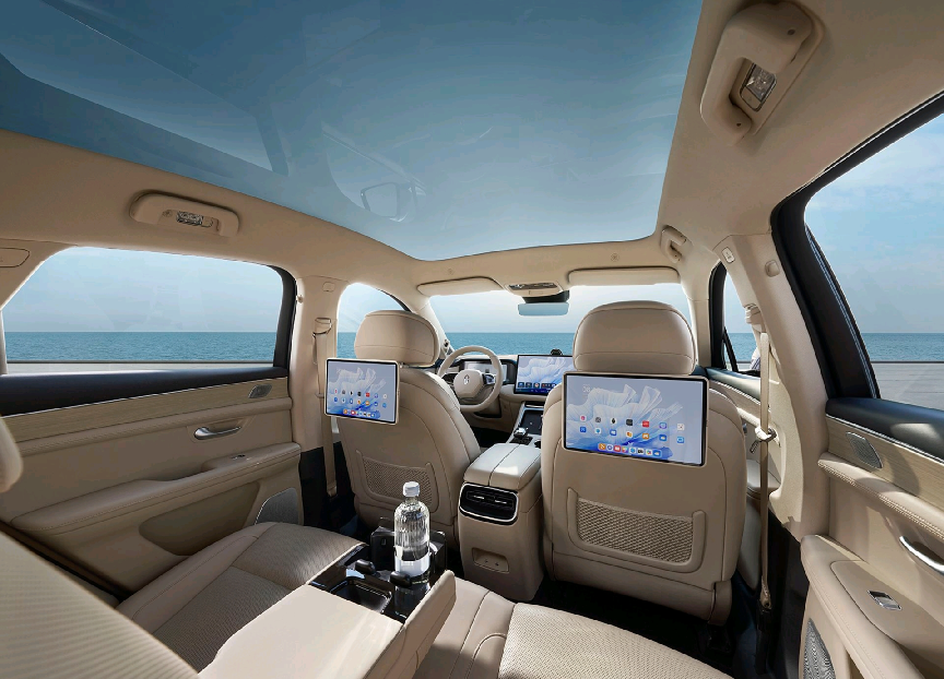 中报点评：二季度业绩同环比增长智能化新能源持续推进(图1)