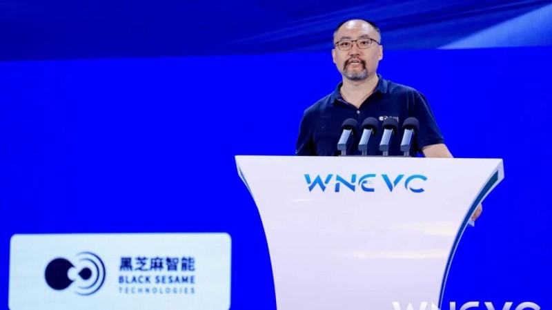 智能汽车+机器人双线布局黑芝麻智能锚定端侧AI芯片创新(图1)