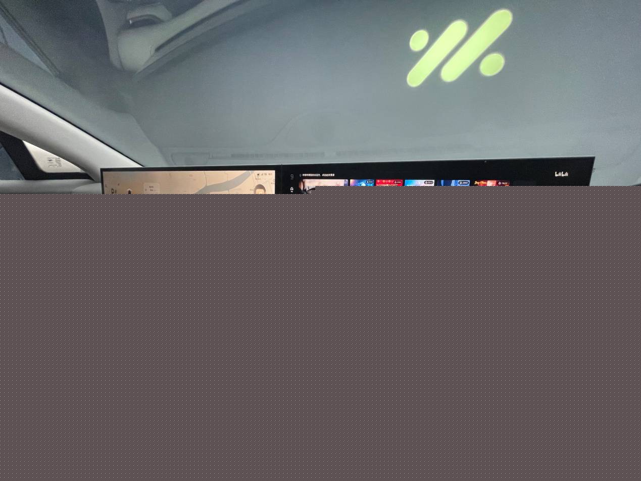 联得装备：公司在半导体封测设备、固态电池装备、智能座舱系统等领域已经形成了销售订单并在逐步放量(图1)