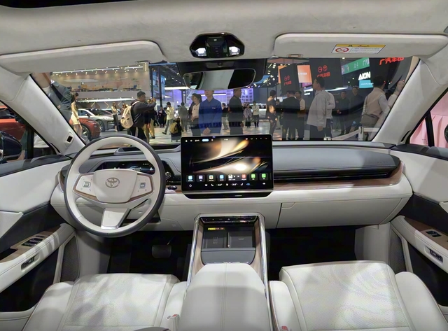 盖斯特研报：2025年汽车行业十大热点回顾(图1)