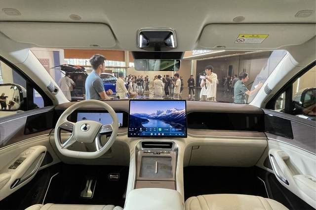 2026款小鹏P7+和G7首发天玑AIOS 60 有效算力750Tops(图1)