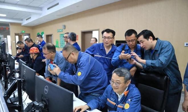 美国专家也看不懂！中国为何又把顶尖材料给干成“白菜价”了？(图7)