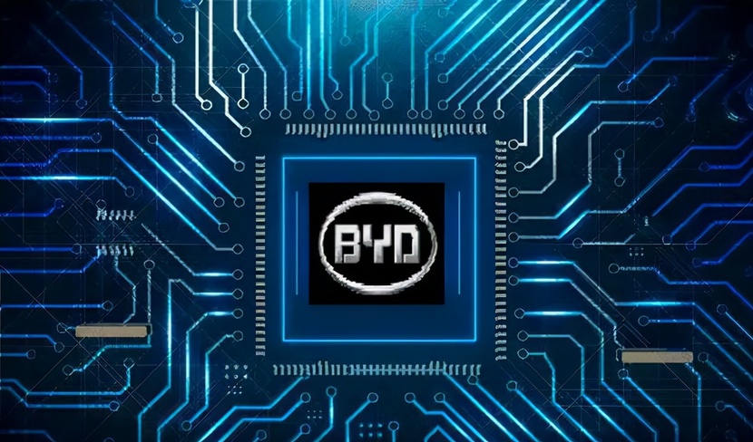 智能座舱芯片的中场战事国产新贵与霸主高通的多维竞速(图1)