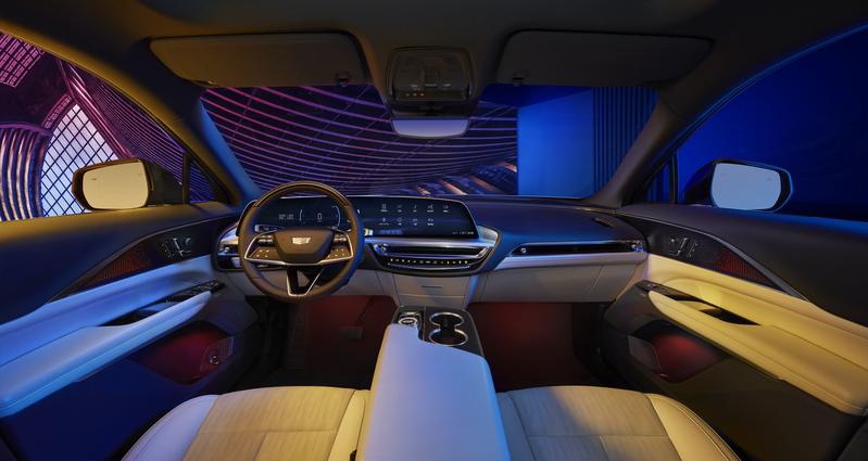 一汽奥迪A5L以智能座舱与全场景辅助重塑燃油车出行体验(图1)