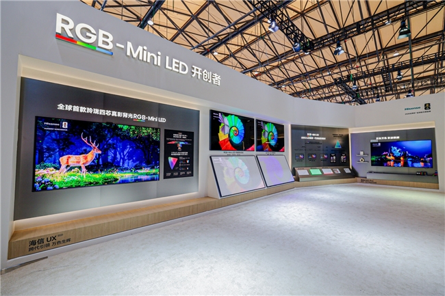 今年画质超顶的电视！海信UX2026款全维度媲美OLED成2026高端电视首选(图4)